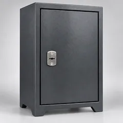 Safe with a key lock