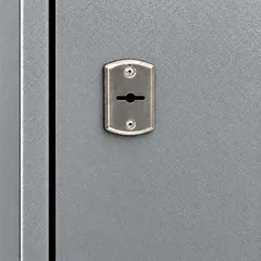 Сейф с замком на ключе
